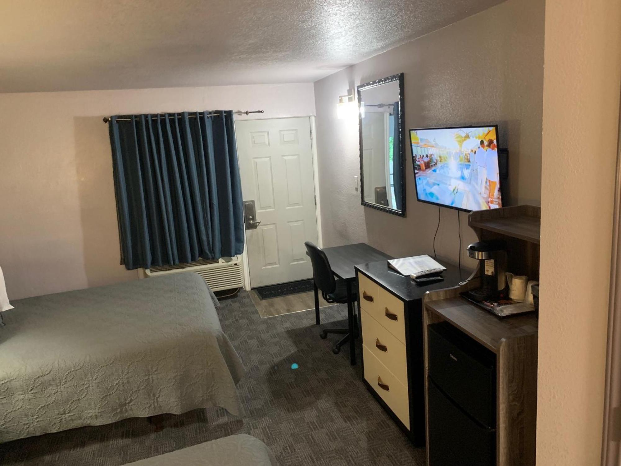 R Nite Star Inn And Suites -Home Of The Cowboys & Rangers Арлингтон Экстерьер фото
